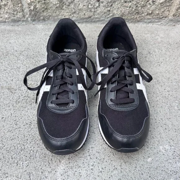 ASICS TIGER RUNNER Sneakers Mens 8.5 Womens 10 Unisex Black Retro Running Shoes - Picture 3 of 11